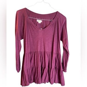 Anthropologie Maeve Ruffled long sleeve top fuchsia color small
